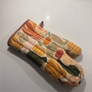 Anthropologie Pumpkin Oven Mitt